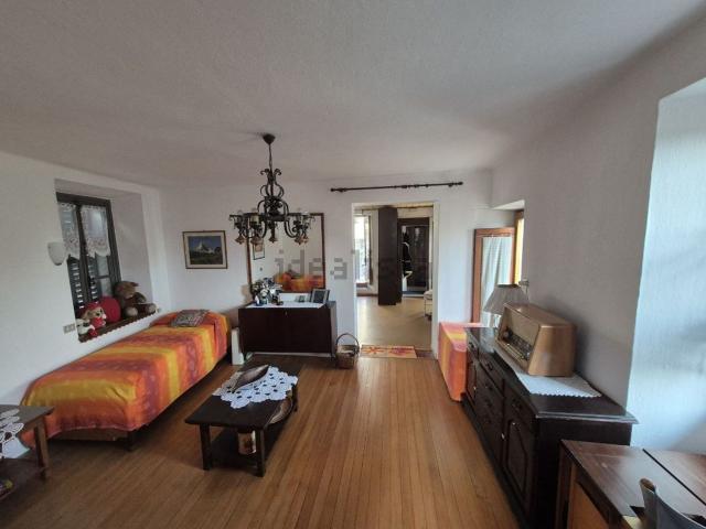 Appartamento in vendita di 91 m² in Via Roma, 146