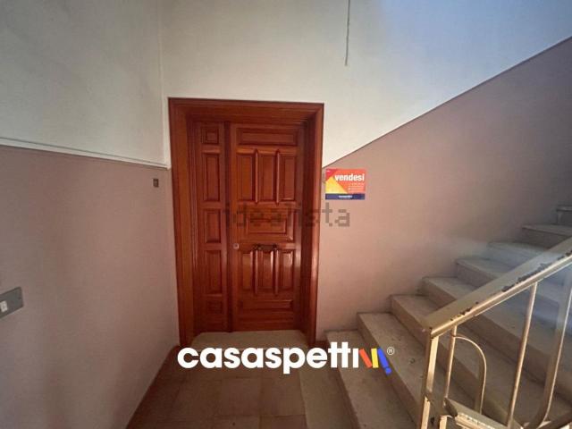 Appartamento in vendita di 91 m² in Via Giuseppe Garibaldi, 14