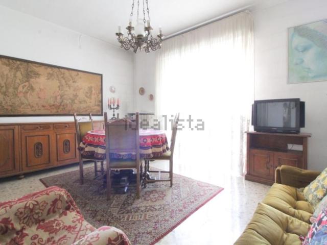 Appartamento in vendita di 91 m² in Via Salvo D&apos Acquisto, 2