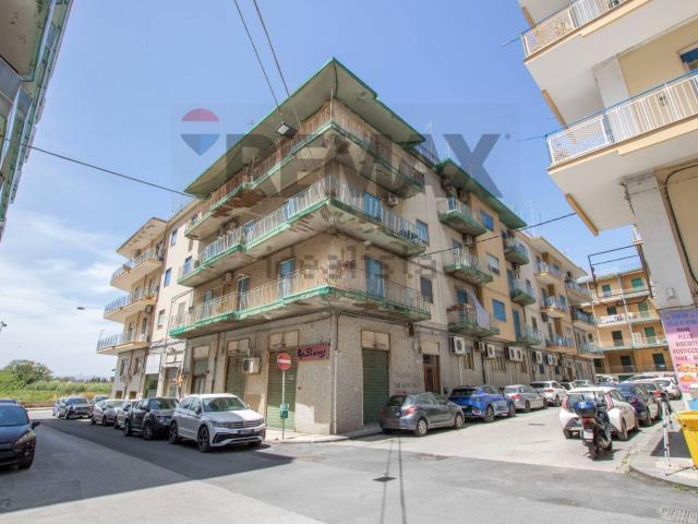 Appartamento in vendita di 91 m² in Via Simeto, 3