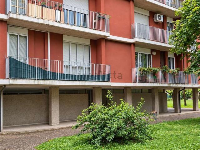 Appartamento in vendita di 91 m² in Via Sofocle, 12