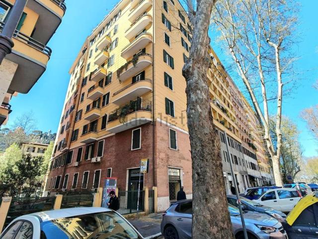 Appartamento in vendita di 91 m² in Viale Angelico, 261