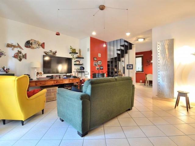 Appartamento in vendita di 91 m² in Viale R. Morandi