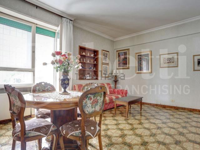 Appartamento in vendita di 92 m² in Circonvallazione Casilina, 83