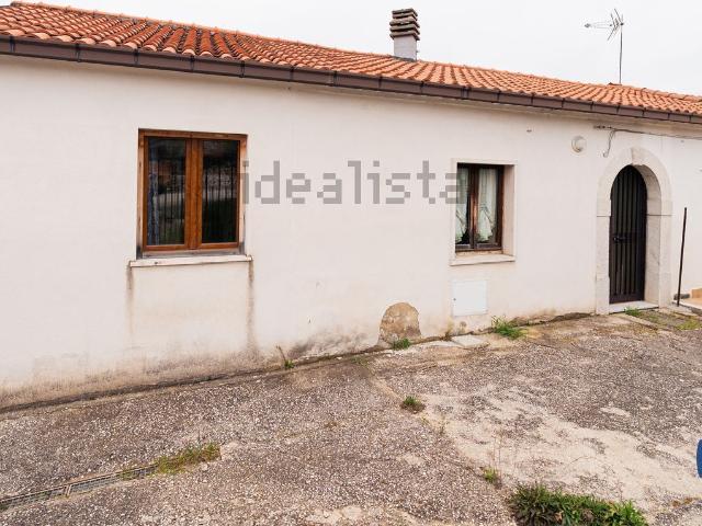 Appartamento in vendita di 92 m² in Contrada colle calcare
