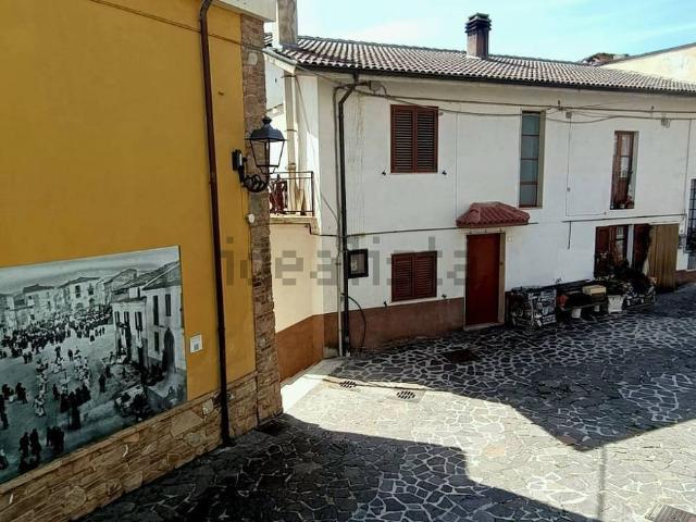Appartamento in vendita di 92 m² in Largo San Flaviano