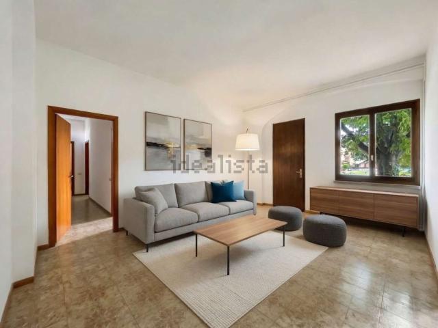 Appartamento in vendita di 92 m² in Piazza Don Todeschini, 12