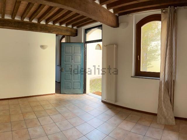 Appartamento in vendita di 92 m² in Strada Provinciale di Golese, 76