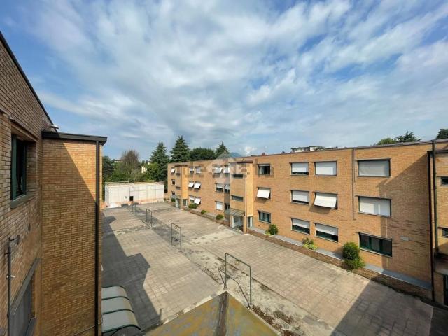 Appartamento in vendita di 92 m² in Via Valbona, 73