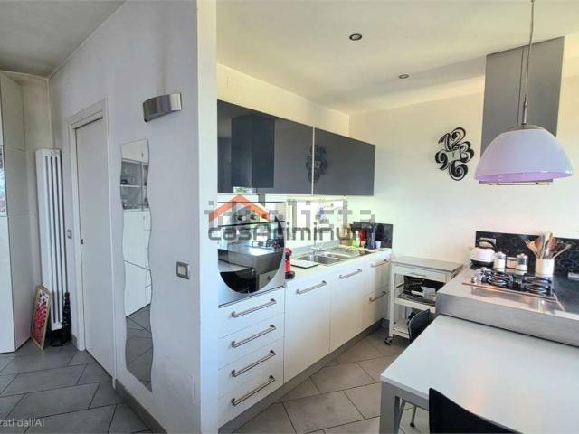 Appartamento in vendita di 92 m² in Via Vecchia Emilia