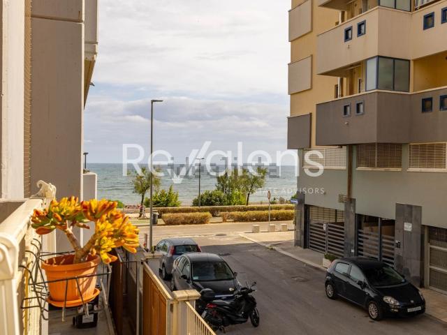 Appartamento in vendita di 92 m² in Via Vittorio Bodini