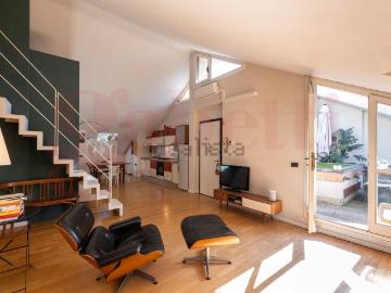 Appartamento in vendita di 92 m² in Via XXV Aprile, 52