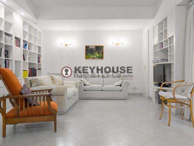 Appartamento in vendita di 92 m² in Via Alberto Cadlolo