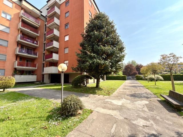 Appartamento in vendita di 92 m² in Via Alessandro Manzoni, 29