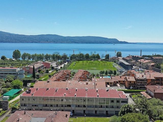 Appartamento in vendita di 92 m² in Via Andrea Celesti
