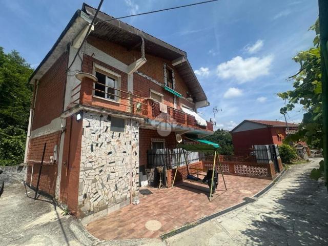 Appartamento in vendita di 92 m² in Via Antica Strada della Guardia, 12