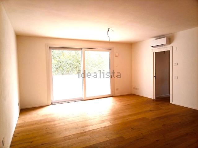 Appartamento in vendita di 92 m² in Via Antonio de Curtis, 53