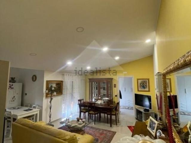 Appartamento in vendita di 92 m² in Via Beato Giovanni XXIII, 64