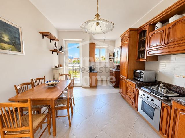 Appartamento in vendita di 92 m² in Via Biella, 8