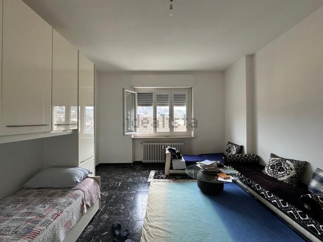 Appartamento in vendita di 92 m² in Via Buenos Aires