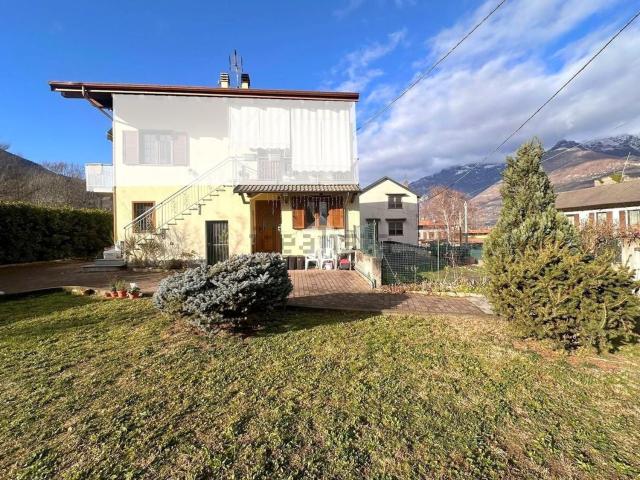 Appartamento in vendita di 92 m² in Via Carlo Carli, 166