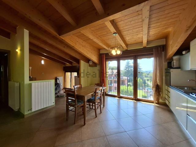 Appartamento in vendita di 92 m² in Via Carlo Ceresa