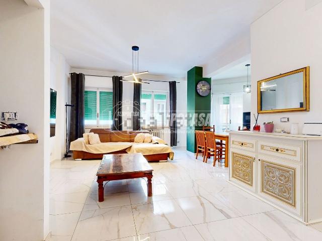 Appartamento in vendita di 92 m² in Via Carlo Goldoni, 1
