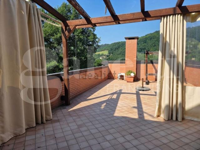 Appartamento in vendita di 92 m² in Via dei Colli, 17