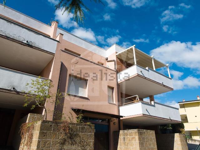 Appartamento in vendita di 92 m² in Via di Sotto
