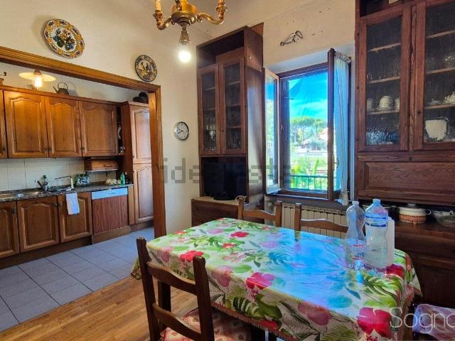 Appartamento in vendita di 92 m² in Via Faentina, 105