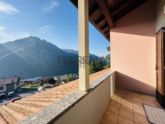 Appartamento in vendita di 92 m² in Via G. Prescillo Re, 8