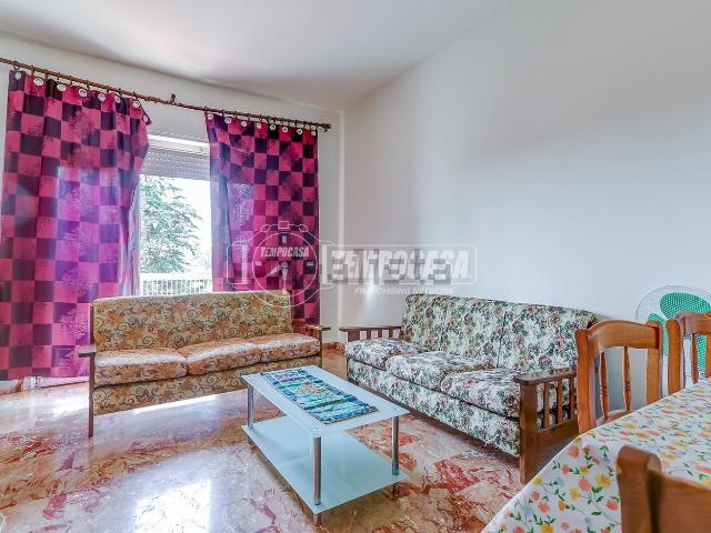 Appartamento in vendita di 92 m² in Via Gabriele D&apos Annunzio, 4