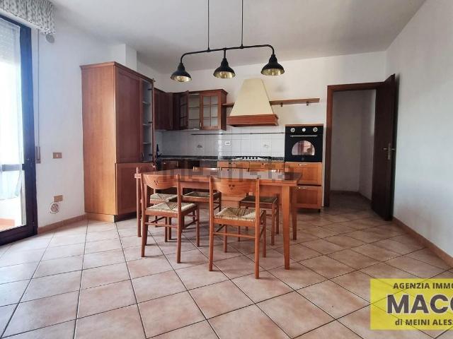 Appartamento in vendita di 92 m² in Via Giovanni Boccaccio, 177