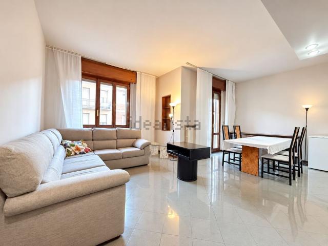Appartamento in vendita di 92 m² in Via Giulio Mazzoni