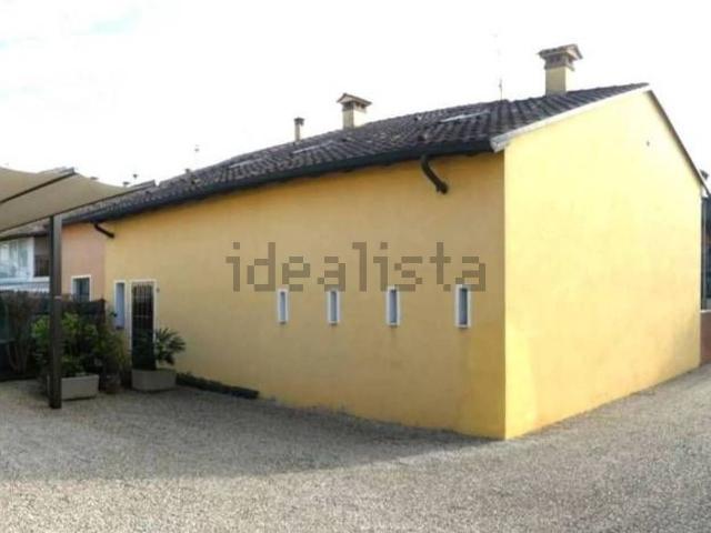 Appartamento in vendita di 92 m² in Via IV Novembre, 70