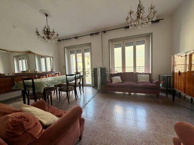 Appartamento in vendita di 92 m² in Via Lambertenghi