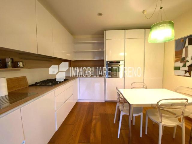 Appartamento in vendita di 92 m² in Via Luigi Vaccà, 28