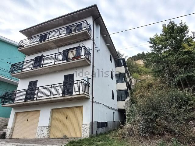 Appartamento in vendita di 92 m² in Via Nazario Sauro