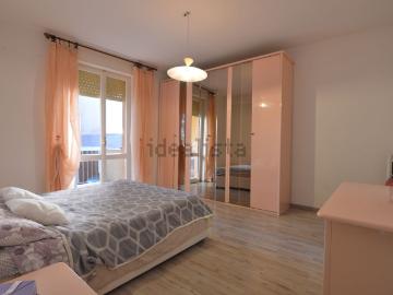 Appartamento in vendita di 92 m² in Via Petrarca