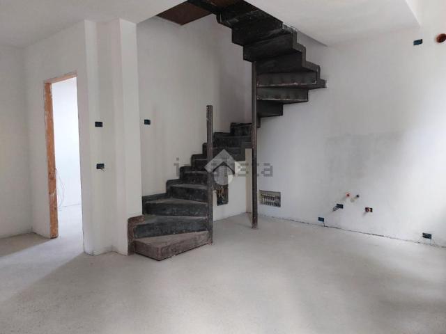 Appartamento in vendita di 92 m² in Via Piangipane, 3