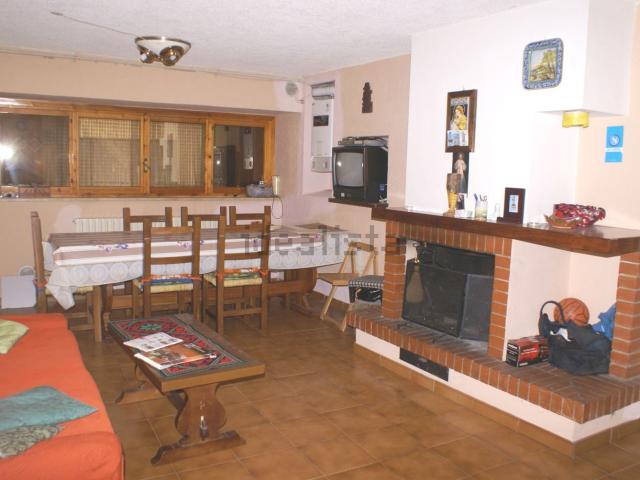 Appartamento in vendita di 92 m² in Via Pie&apos  Del Monte