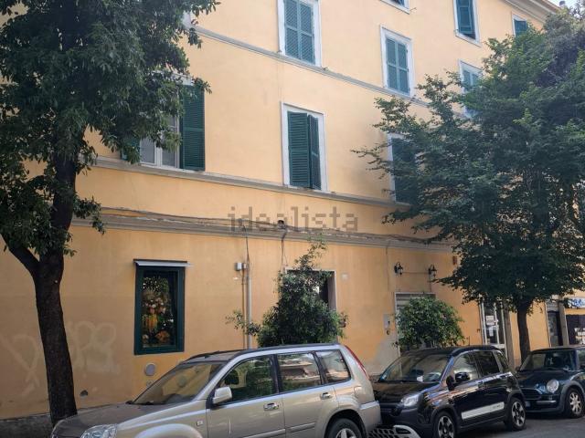 Appartamento in vendita di 92 m² in Via Principe Umberto, 13