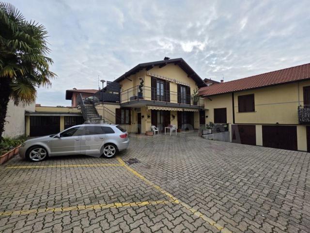 Appartamento in vendita di 92 m² in Via Repossi Antonio