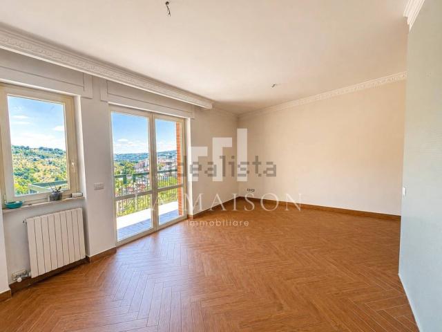 Appartamento in vendita di 92 m² in Via Roma, 100