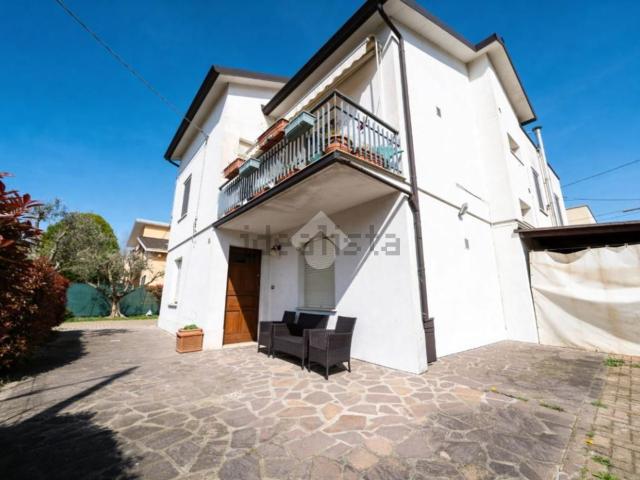 Appartamento in vendita di 92 m² in Via Roma, 39