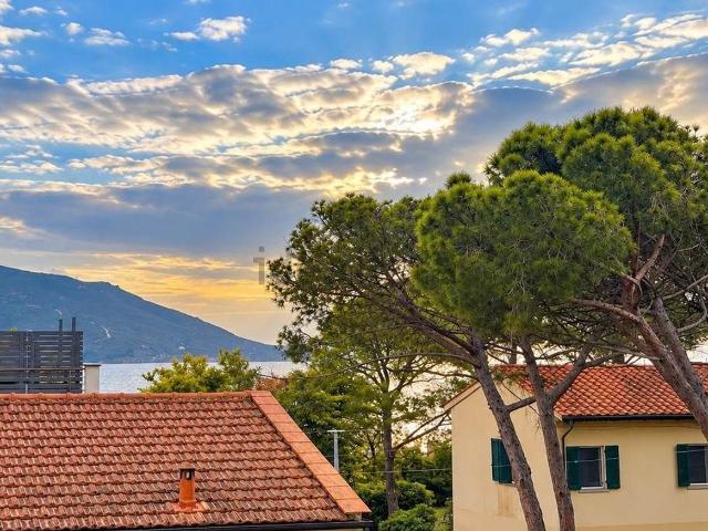 Appartamento in vendita di 92 m² in Via Roma