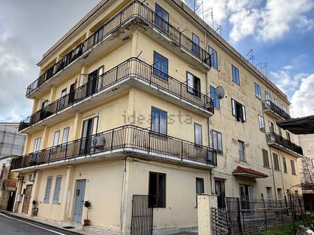Appartamento in vendita di 92 m² in Via Stazione, 15
