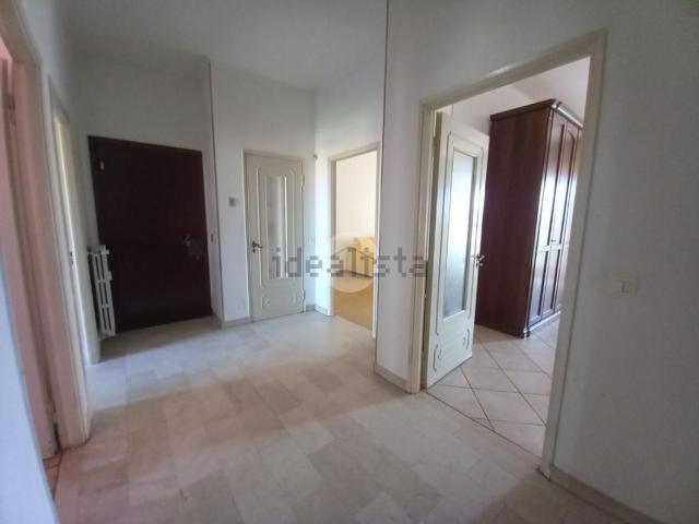 Appartamento in vendita di 92 m² in Viale Alessandro Manzoni, 32