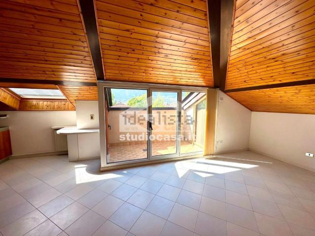 Appartamento in vendita di 92 m² in Viale Damiano Chiesa