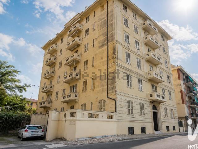 Appartamento in vendita di 92 m² in Viale Daniel Hanbury
